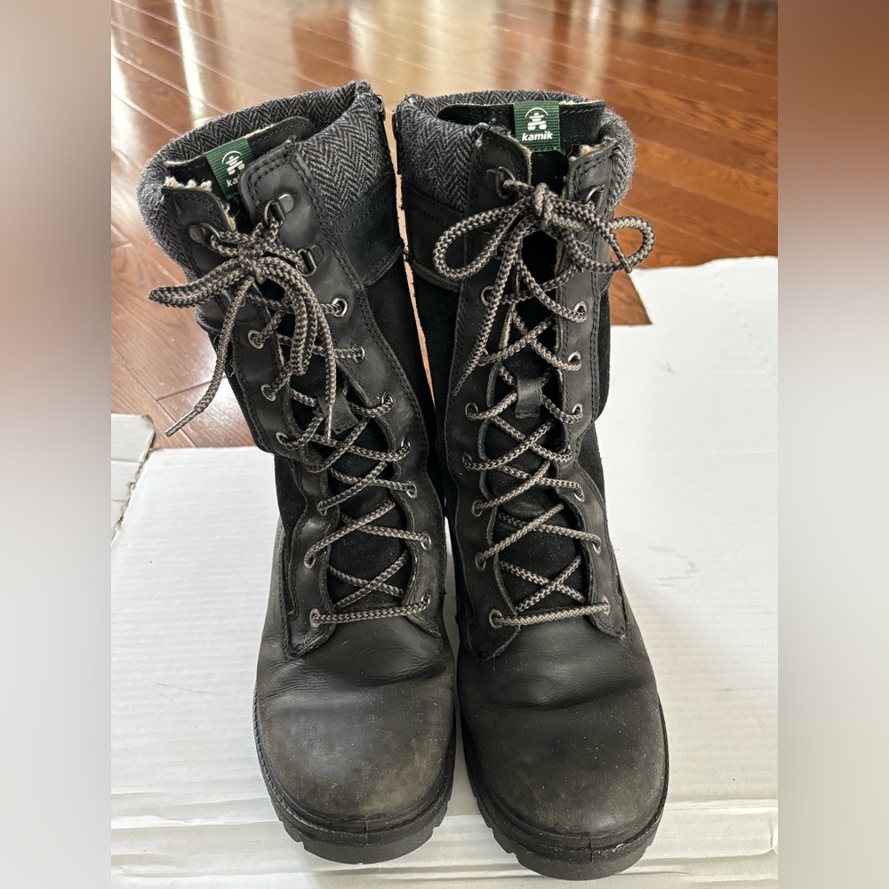 Kamik Women's Rogue 9 Leather Suede Waterproof Winter Boot Black Size 9
